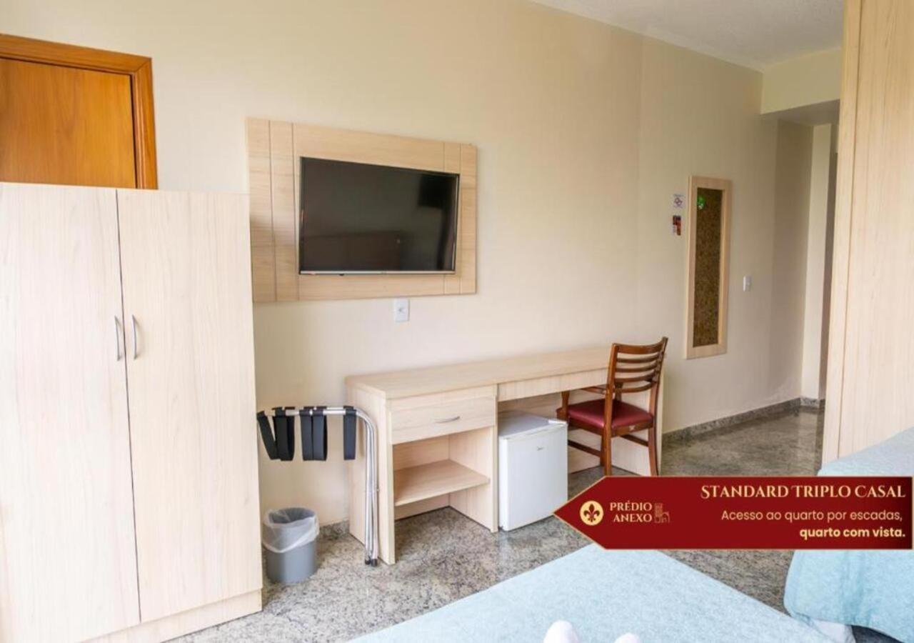 Hotel Castelo Nacional Inn Кампус-ду-Жордау Экстерьер фото